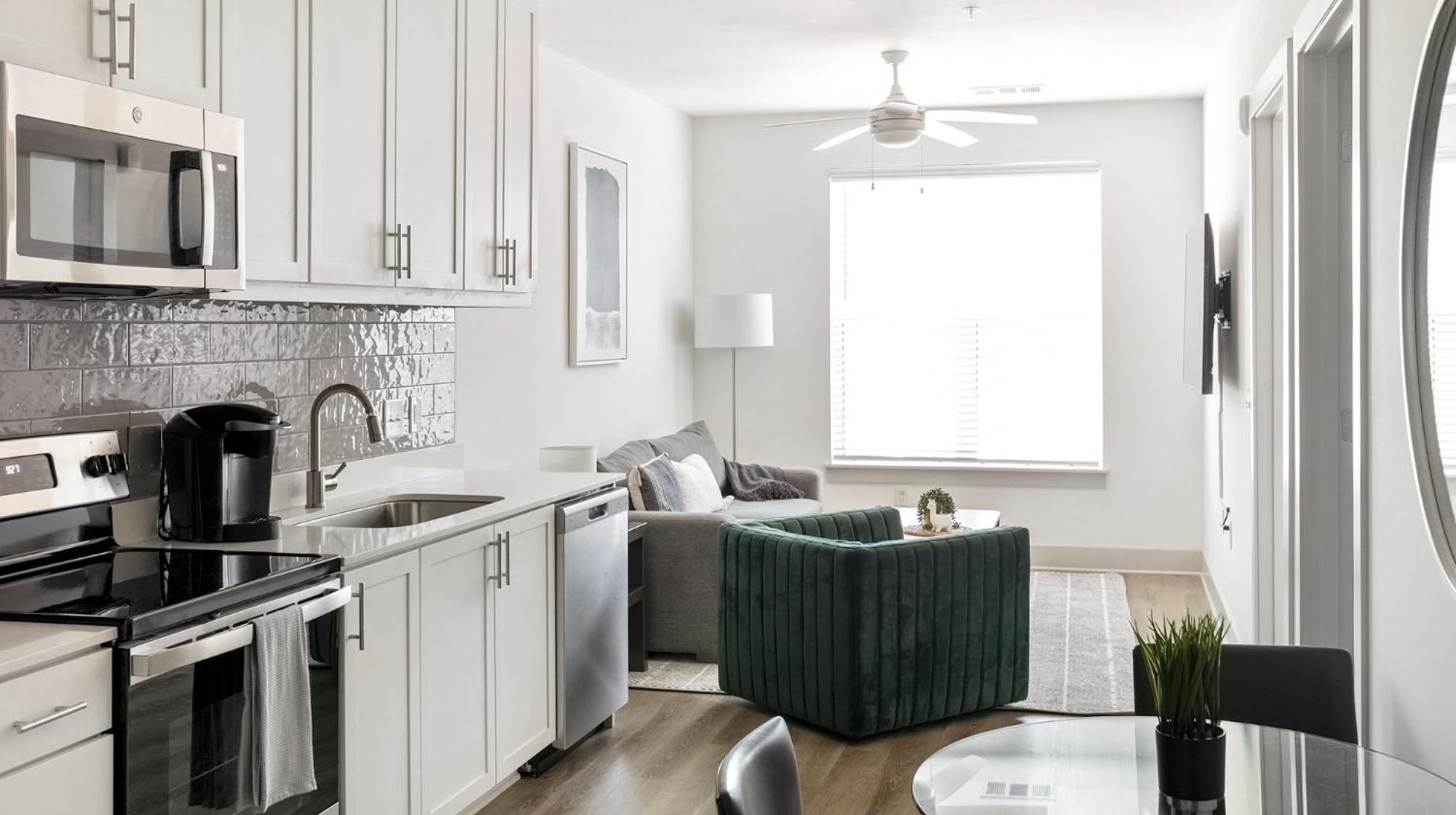 Gallery Apartments By Barsala Huntsville Bagian luar foto