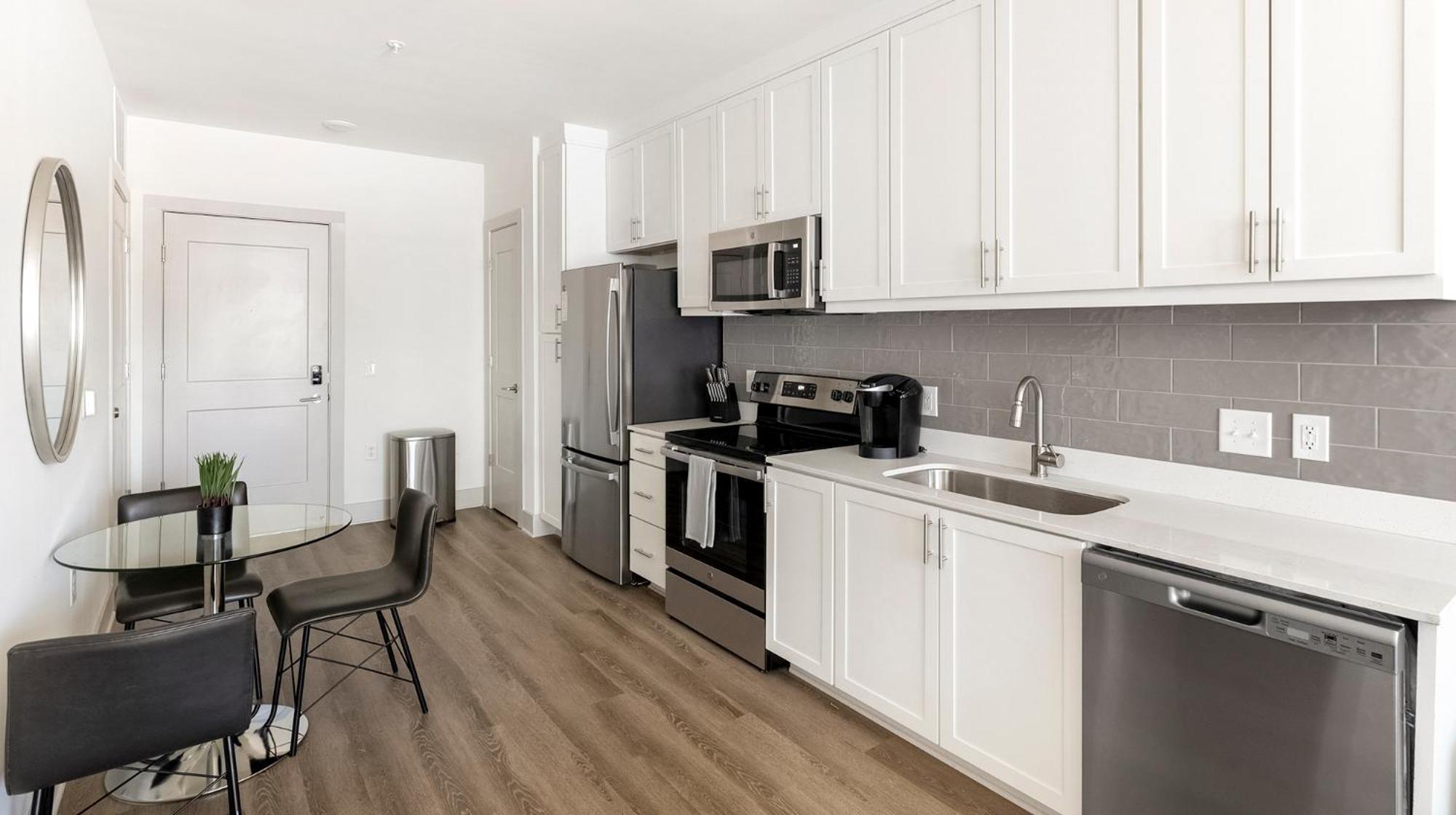 Gallery Apartments By Barsala Huntsville Bagian luar foto